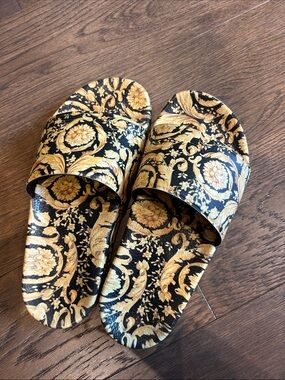 Versace Black and Gold Baroque Slide Sandals - Kids
